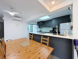 Blk 874B Tampines Greenflora (Tampines), HDB 5 Rooms #563196361